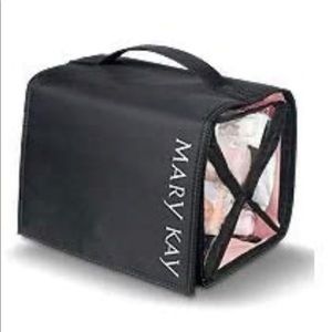Classic MaryKay Roll-up cosmetic bag/hanger